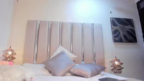 Victoria lane online show from March 13, 12:39 pm