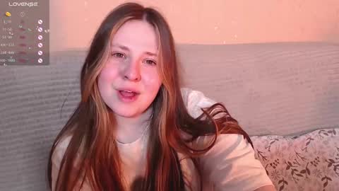 Snapshot of victoriassecrets_ chatting on March 7, 3:07 pm victoriassecrets_ online show from March 7, 3:07 pm