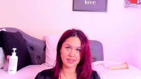 Victoriazans online show from June 10, 1:10 pm