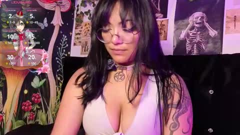 victoriia_thompson online show from February 27, 11:26 pm