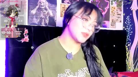 victoriia_thompson online show from February 6, 8:23 pm