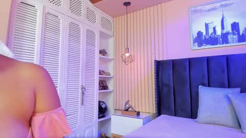 Viiolett online show from November 26, 8:32 pm