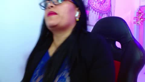 viioleta online show from February 27, 1:00 pm