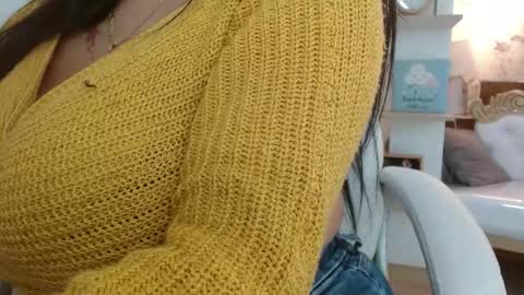 viioleta online show from January 19, 12:34 pm