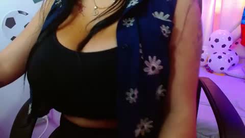 viioleta online show from June 19, 12:30 pm