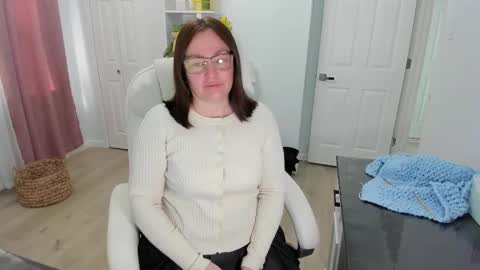 Ukrainian-woman online show from February 14, 2:54 pm