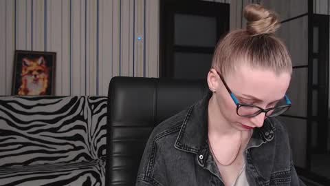 Vika online show from March 7, 3:28 pm