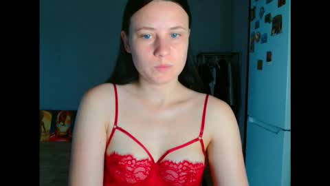 Snapshot of viki_kelt chatting on September 29, 1:11 am Viki Kelt online show from September 29, 1:11 am