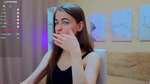 vikiberry online show from November 30, 11:14 am