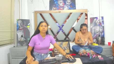 vikiTomson online show from January 11, 1:01 pm