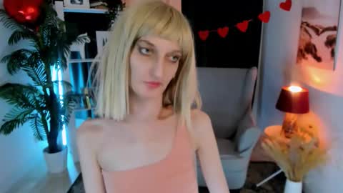 Viktoria online show from February 13, 9:44 am