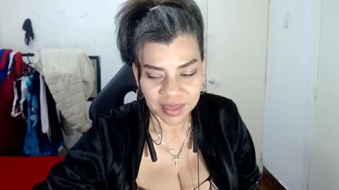 Snapshot of vikyadams chatting on February 26, 8:46 pm VIKY ADAMS online show from February 26, 8:46 pm