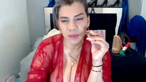 Snapshot of vikyadams chatting on February 7, 4:16 am VIKY ADAMS online show from February 7, 4:16 am