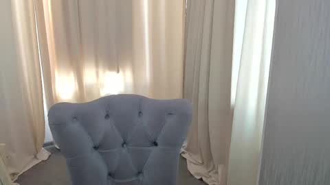 Vinessa online show from May 6, 8:29 am