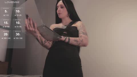 Diva Silvia online show from January 17, 4:15 pm