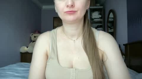Funny  girl online show from July 1, 3:17 am