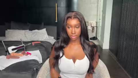 Fantasy Black Girl online show from June 27, 11:33 am