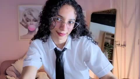 violet__15 online show from June 25, 12:07 pm