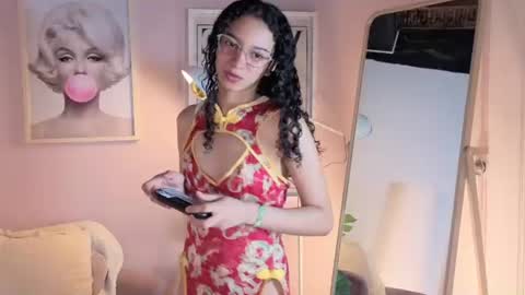 violet__15 online show from June 20, 12:09 pm
