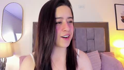 Violet Nova online show from June 15, 11:32 am