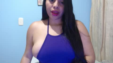 Snapshot of violeta_53 chatting on October 14, 12:08 pm Violeta online show from October 14, 12:08 pm