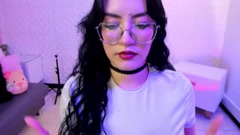     online show from June 19, 10:02 pm