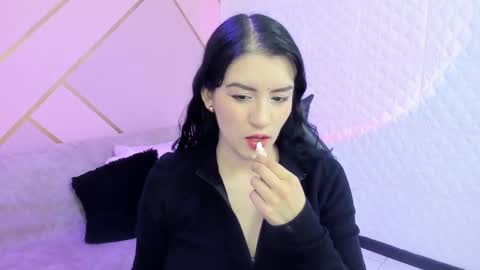     online show from January 17, 9:22 pm