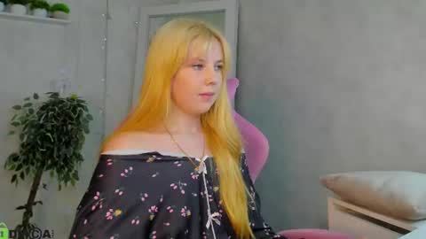 Violeta online show from July 26, 1:13 am