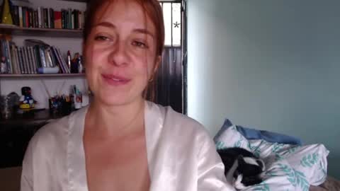 Violeta Peter online show from May 12, 9:21 pm