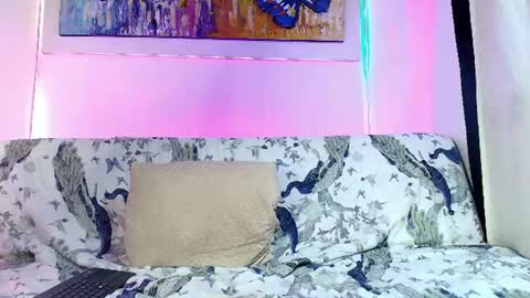 violeta sofia 16 online show from June 25, 3:28 am