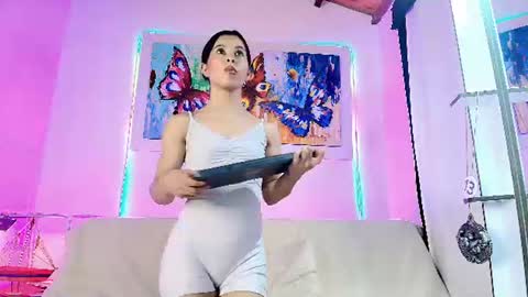 violeta sofia 16 online show from June 16, 4:35 am
