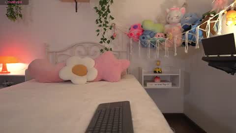 violeth___ online show from July 23, 11:07 am