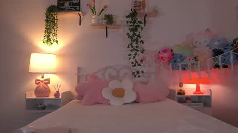 violeth___ online show from July 16, 11:15 am