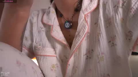 violeth___ online show from August 2, 3:09 am