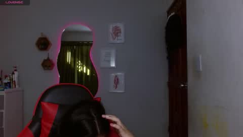 violett_11 online show from March 10, 8:46 pm