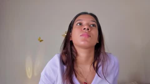 violett_24_ online show from November 22, 1:19 am
