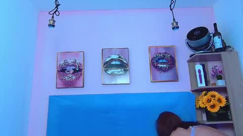 Violeta froz online show from October 7, 7:29 pm