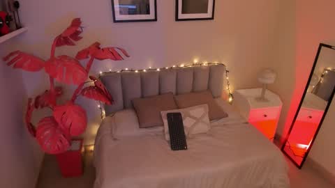 Violetta nur online show from January 16, 9:55 pm