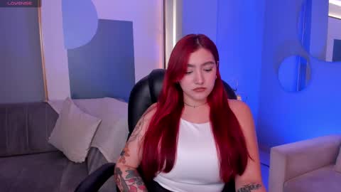 Violett Castel online show from March 1, 7:26 pm