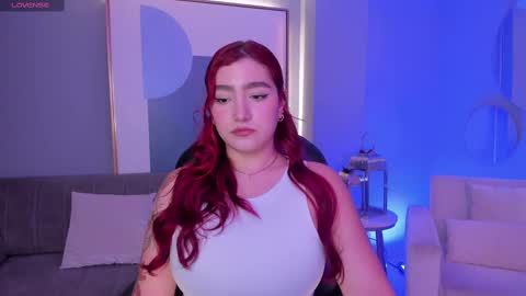 Violett Castel online show from March 9, 4:55 pm