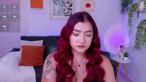 Violett Castel online show from June 16, 8:21 pm