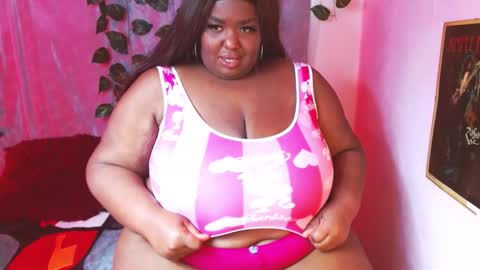 Snapshot of violette_plus chatting on February 28, 8:50 pm Call me valeria online show from February 28, 8:50 pm