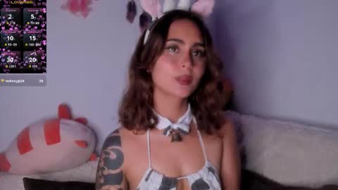 Violette  online show from November 29, 12:47 am