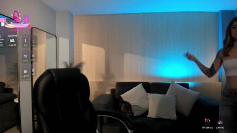 Violett  online show from November 8, 11:15 am