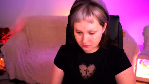 Violett online show from July 12, 6:47 am