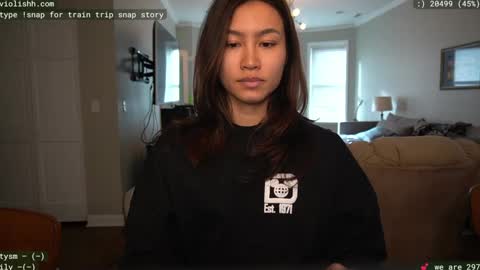 Snapshot of violishh chatting on February 24, 9:20 pm follow me on twitter violishh and ig violishh  online show from February 24, 9:20 pm