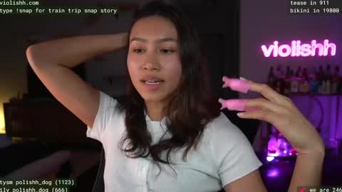 Snapshot of violishh chatting on March 1, 7:30 am follow me on twitter violishh and ig violishh  online show from March 1, 7:30 am