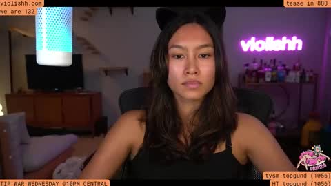 Snapshot of violishh chatting on October 13, 2:36 am follow me on twitter violishh and ig violishh  online show from October 13, 2:36 am