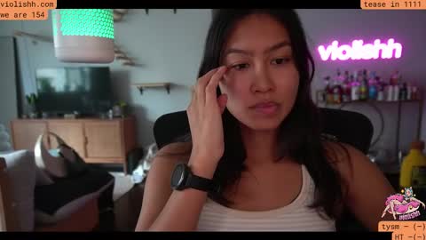 Snapshot of violishh chatting on October 28, 6:13 pm follow me on twitter violishh and ig violishh  online show from October 28, 6:13 pm