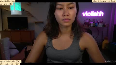 Snapshot of violishh chatting on September 18, 1:26 am follow me on twitter violishh and ig violishh  online show from September 18, 1:26 am